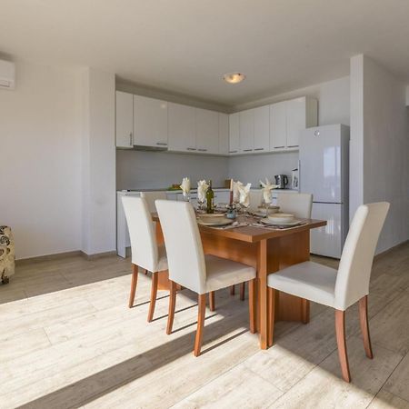 Melanie Appartement Crikvenica Buitenkant foto