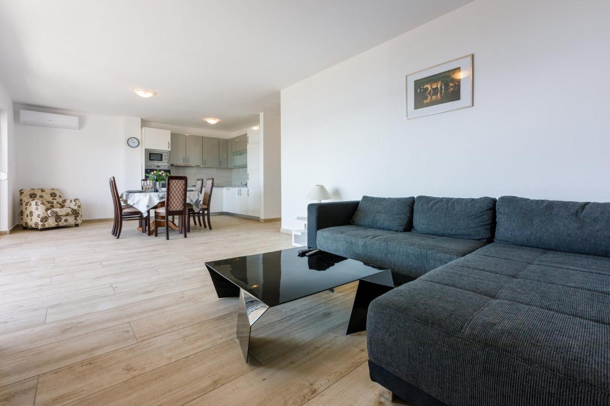 Melanie Appartement Crikvenica Buitenkant foto