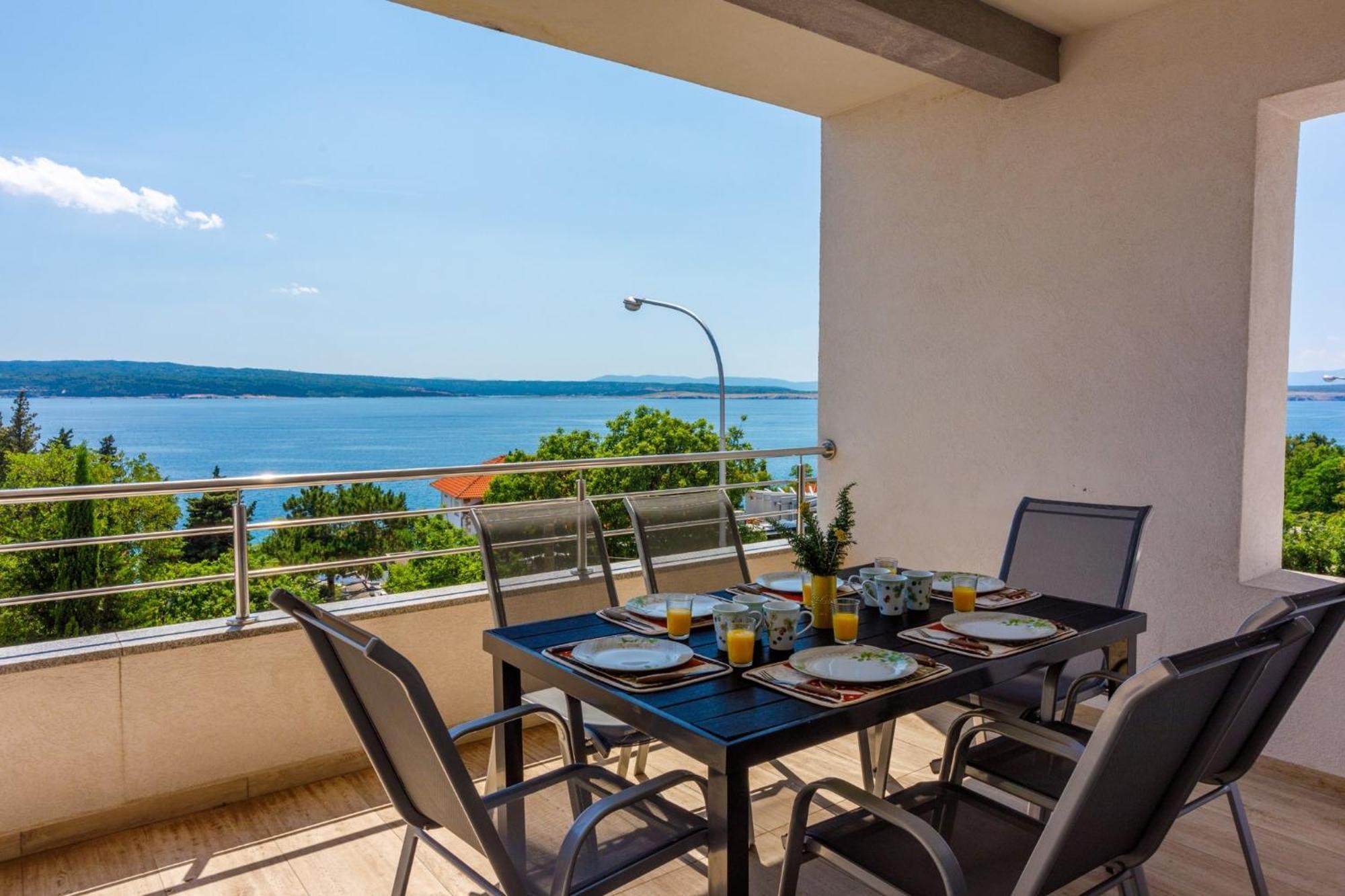 Melanie Appartement Crikvenica Buitenkant foto